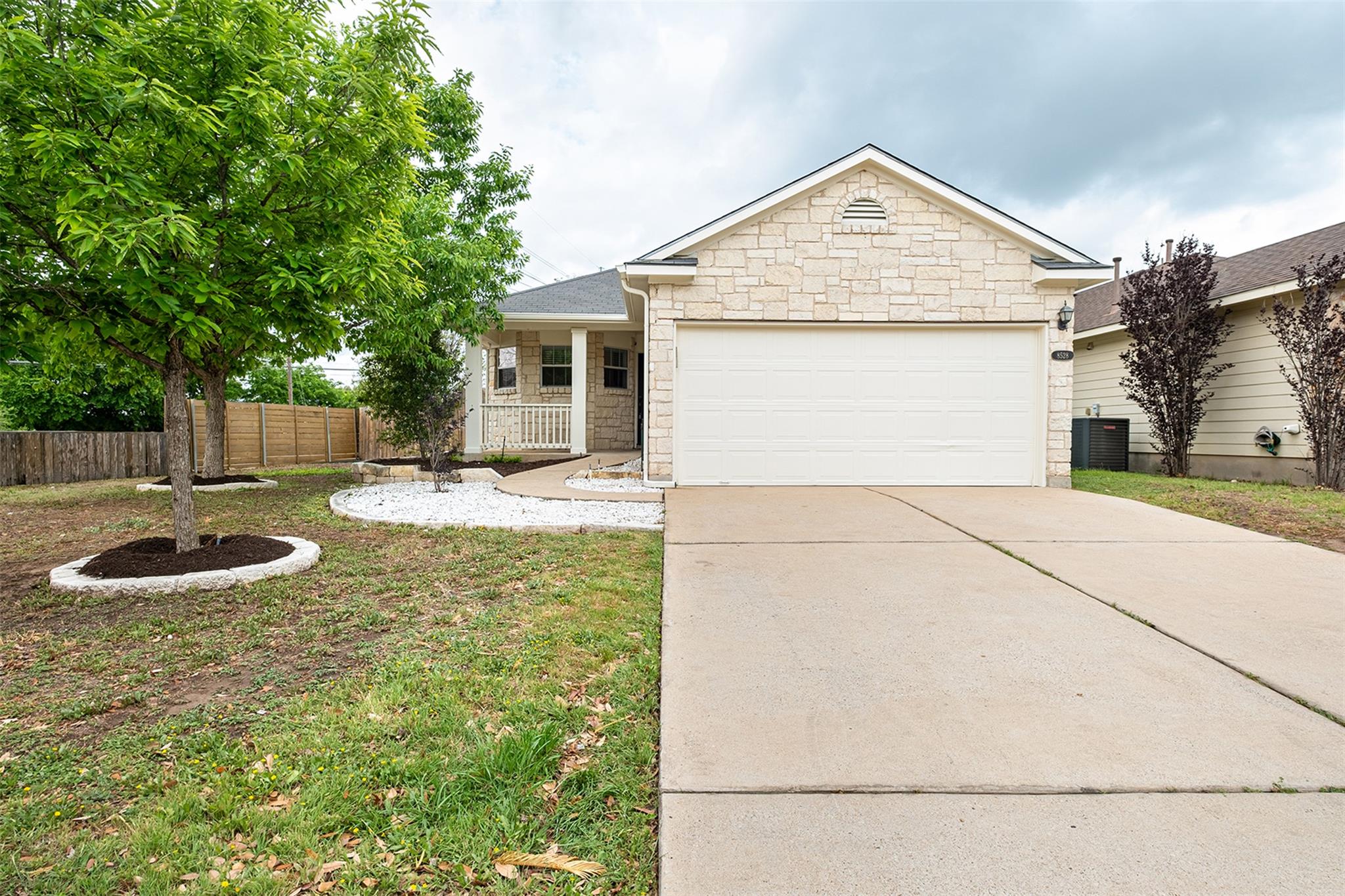 8528 Chick Pea Lane Austin TX 78748