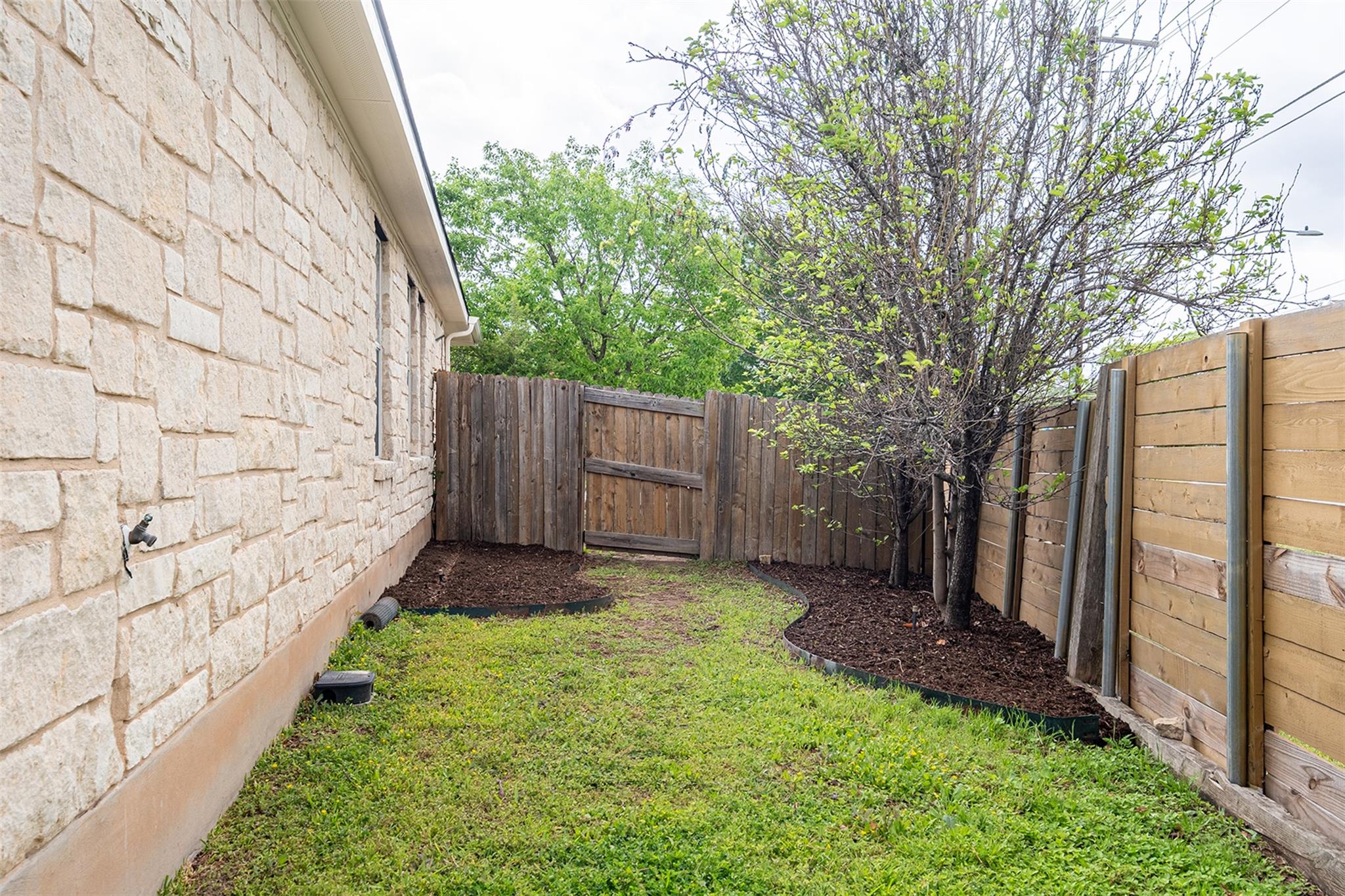 8528 Chick Pea Lane Austin TX 78748