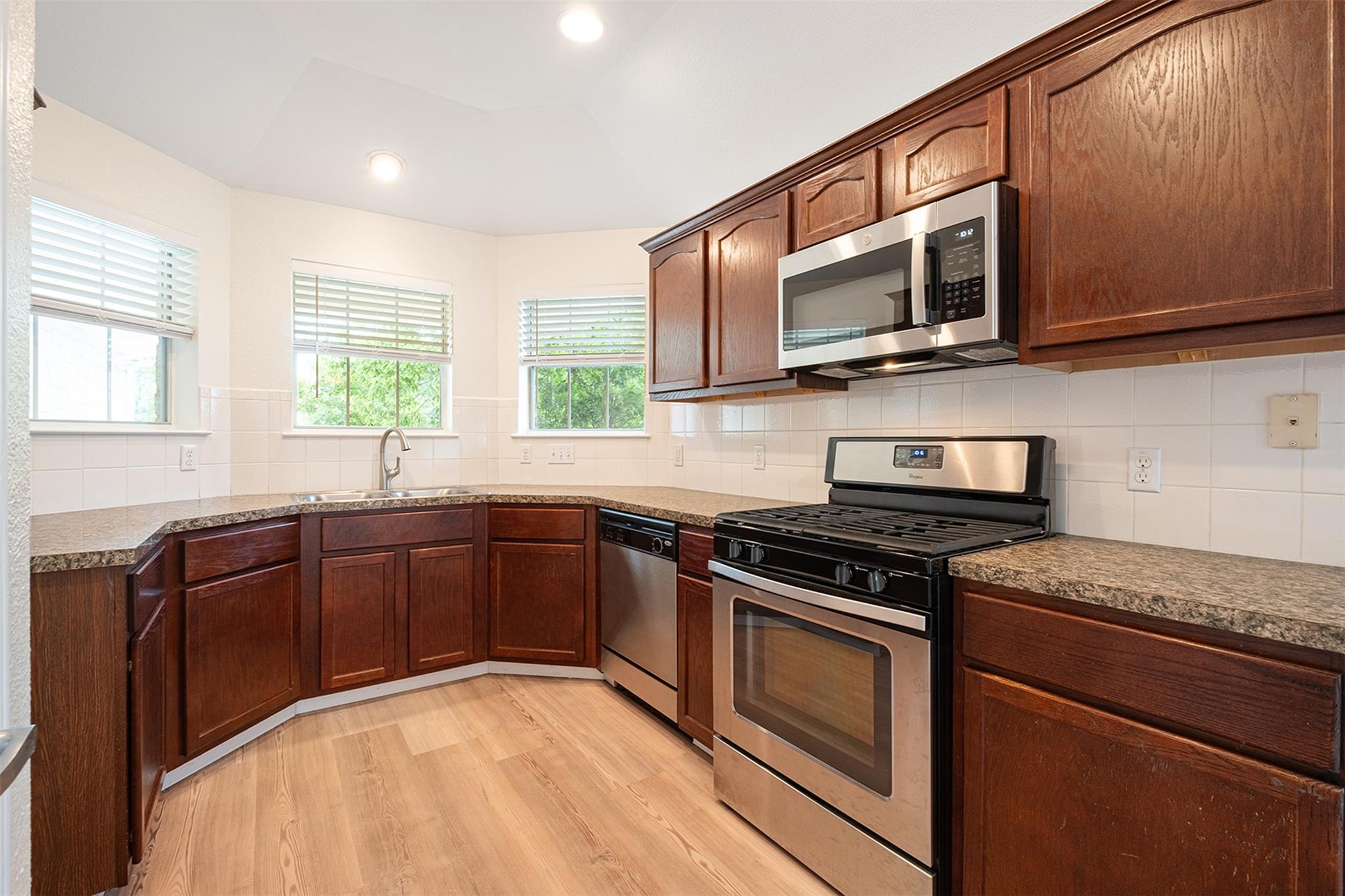 8528 Chick Pea Lane Austin TX 78748