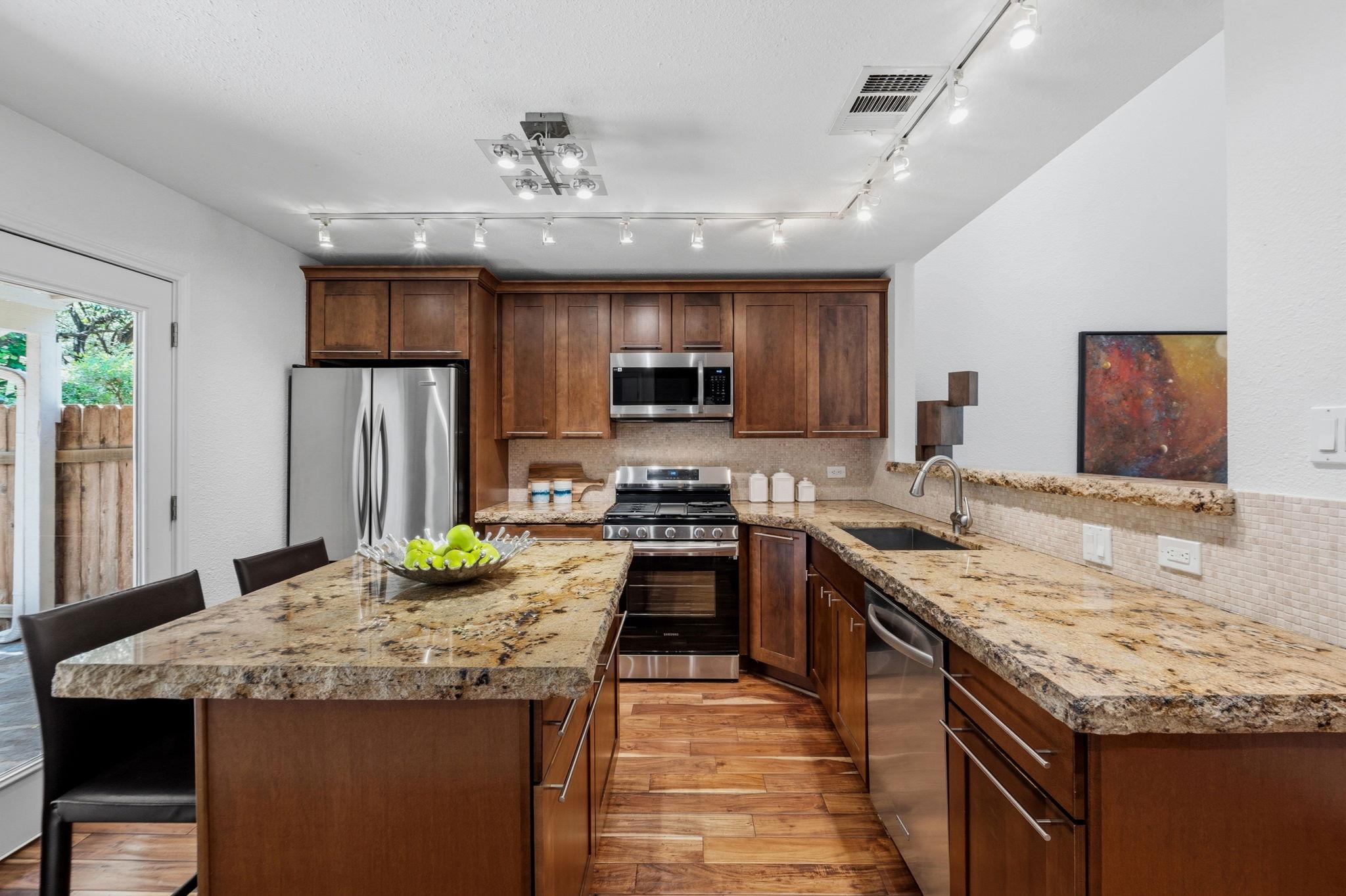 6409 Paintbrush Hollow Austin TX 78750