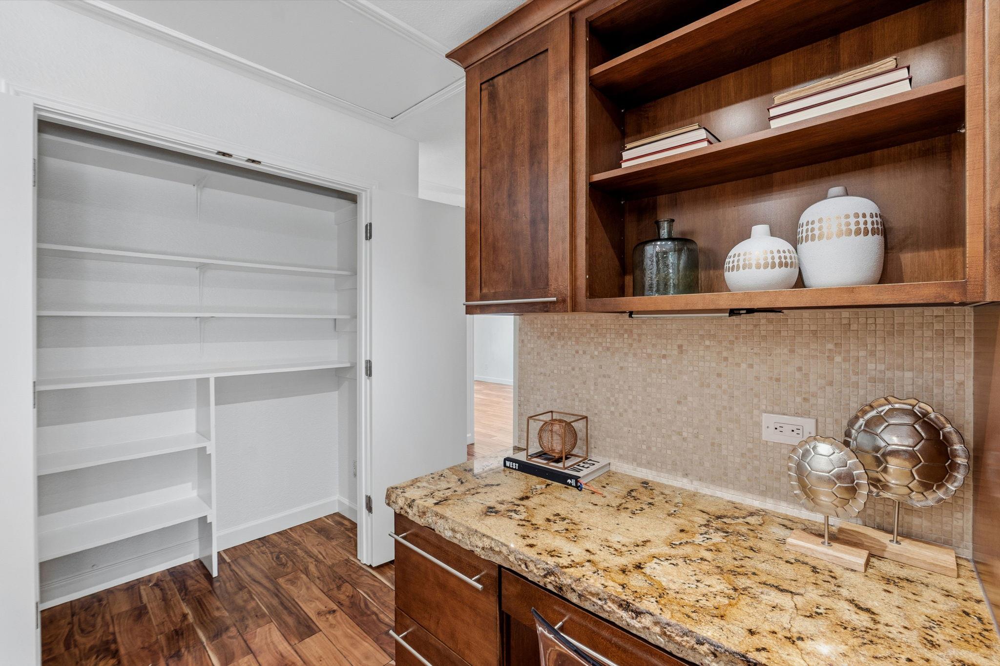 6409 Paintbrush Hollow Austin TX 78750