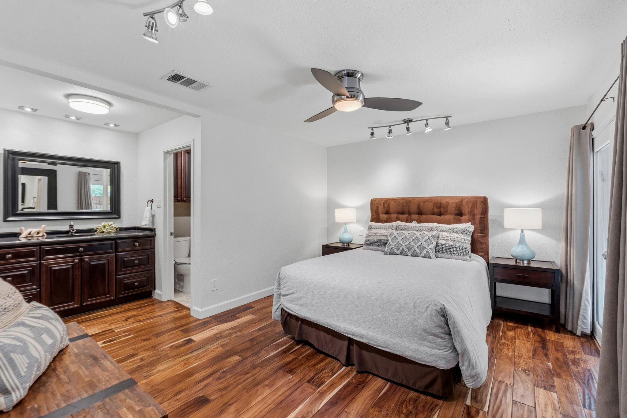 6409 Paintbrush Hollow Austin TX 78750
