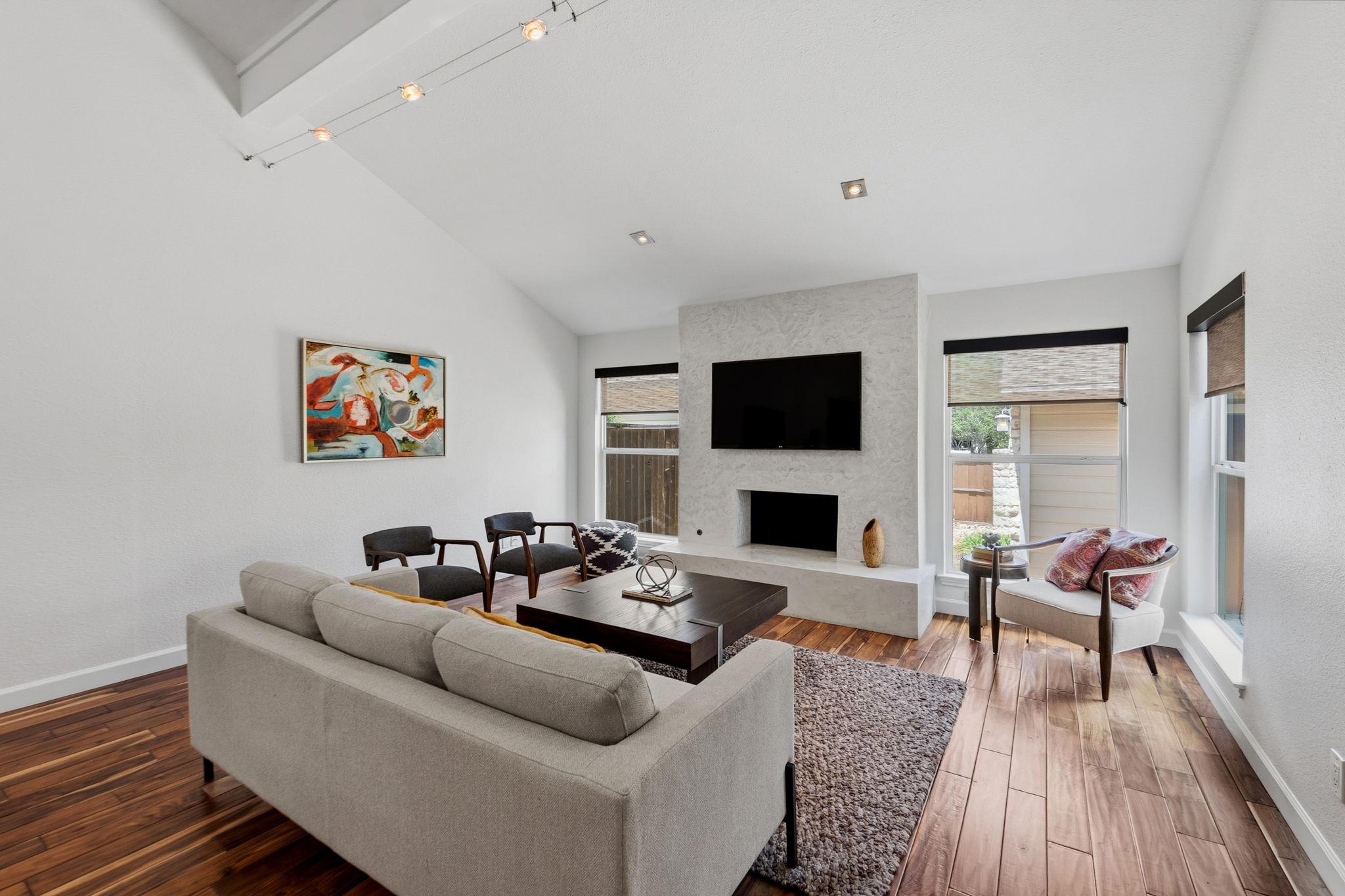 6409 Paintbrush Hollow Austin TX 78750
