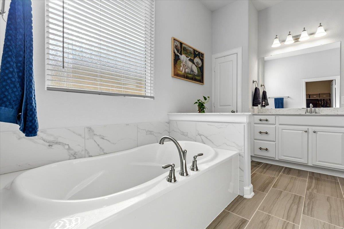 1029 Wild Pecan Loop Buda TX 78610