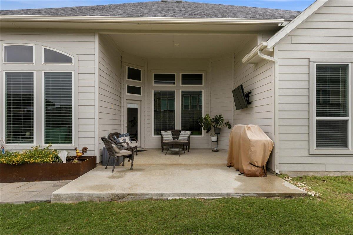 1029 Wild Pecan Loop Buda TX 78610