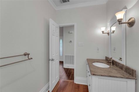 303 S Franklin Street La Grange TX 78945