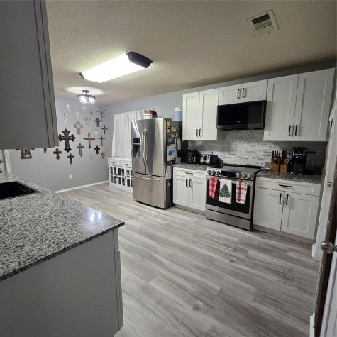 212 Druse Lane Jarrell TX 76537