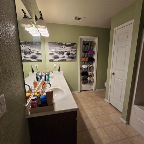 212 Druse Lane Jarrell TX 76537