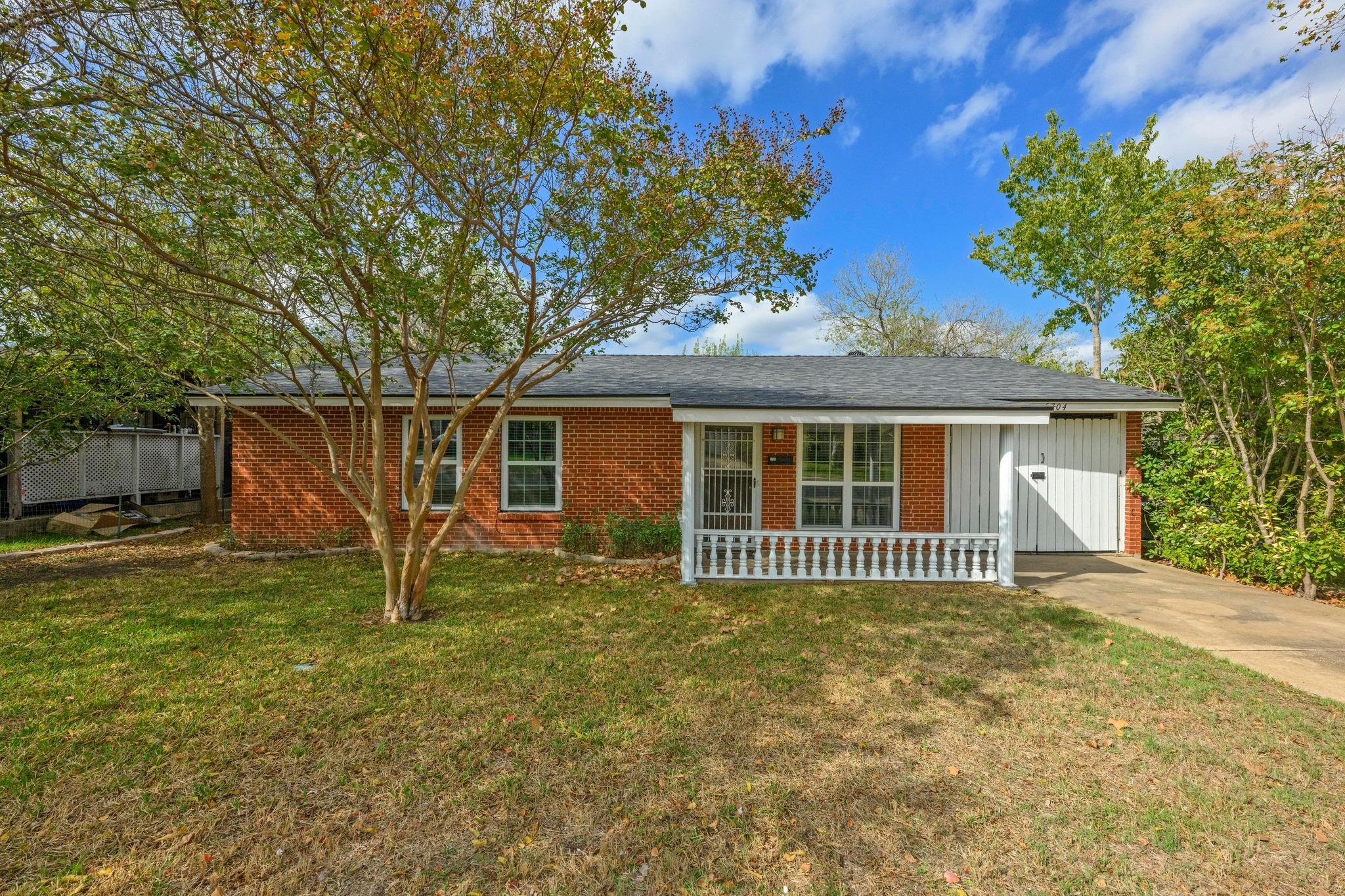 5704 Cedardale Drive Austin TX 78745