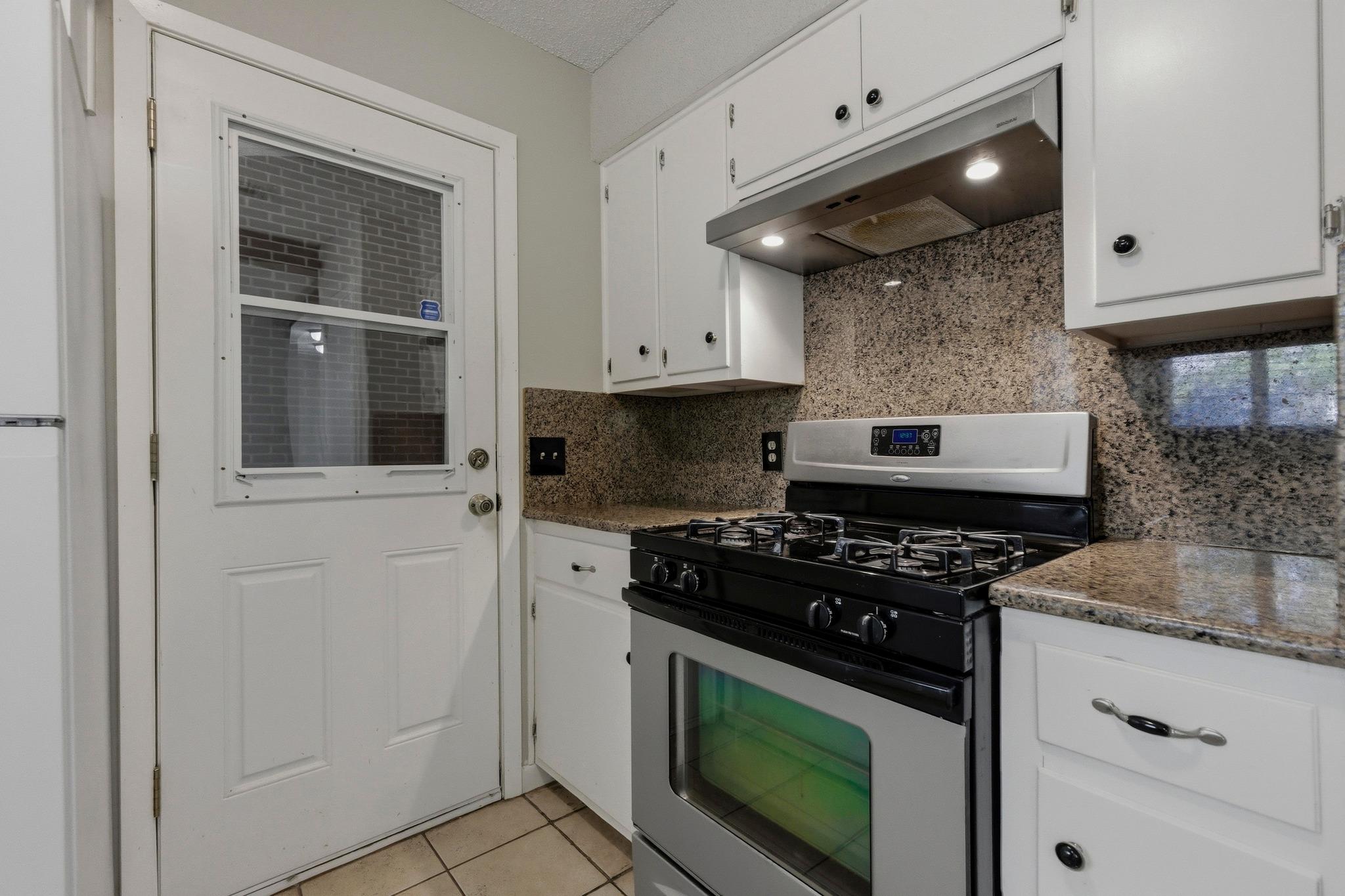 5704 Cedardale Drive Austin TX 78745