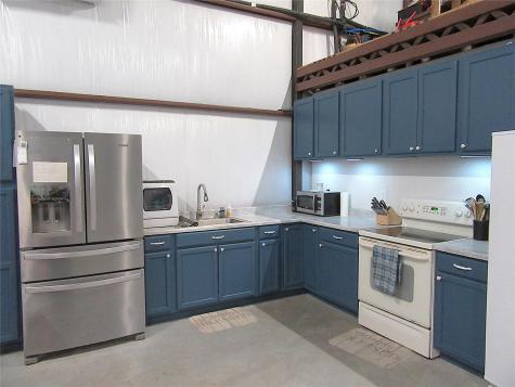 8821 County Road 133 Burlington TX 76519