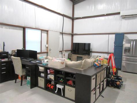 8821 County Road 133 Burlington TX 76519