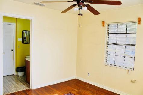 4704 Gonzales Street Austin TX 78702