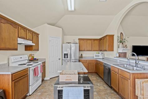 1516 Paint Brush Drive Lockhart TX 78644