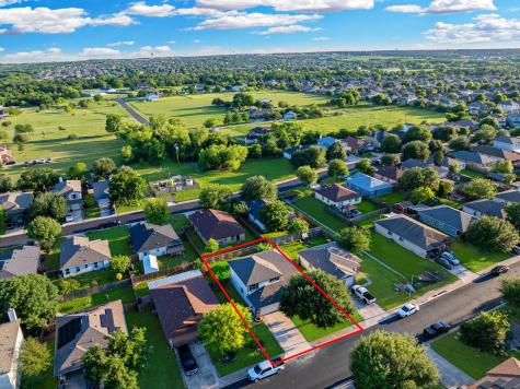124 Steven Street Hutto TX 78634