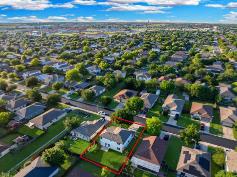 124 Steven Street Hutto TX 78634