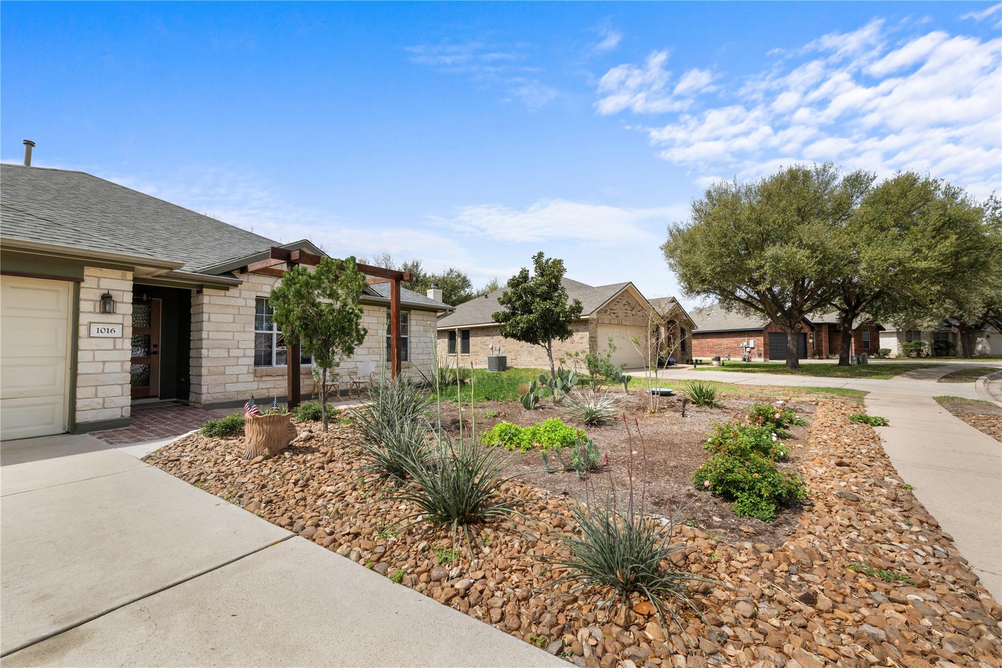 1016 Klondike Loop Round Rock TX 78665