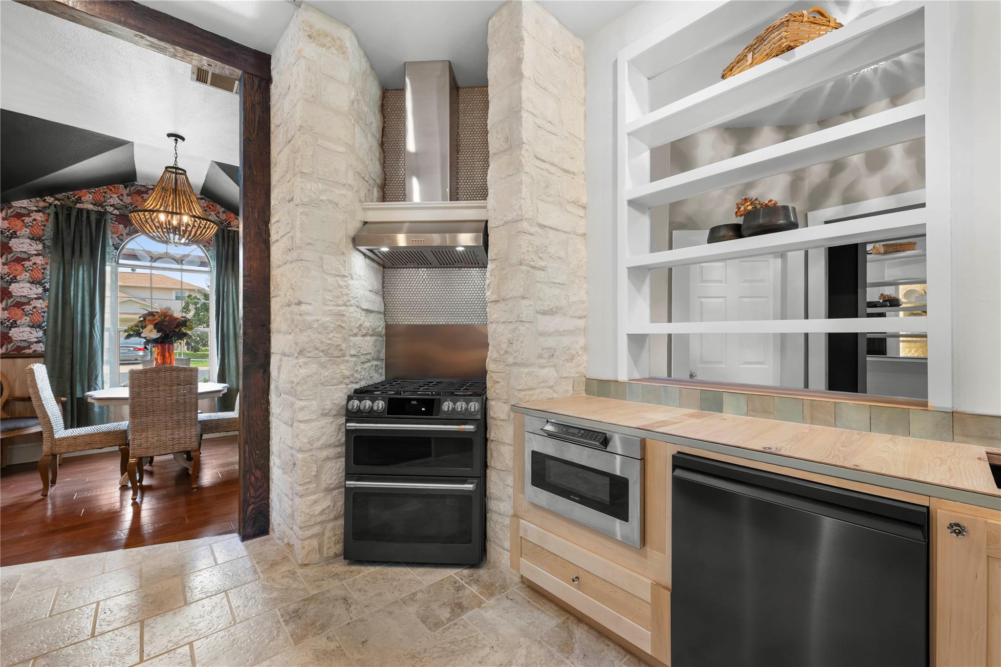 1016 Klondike Loop Round Rock TX 78665