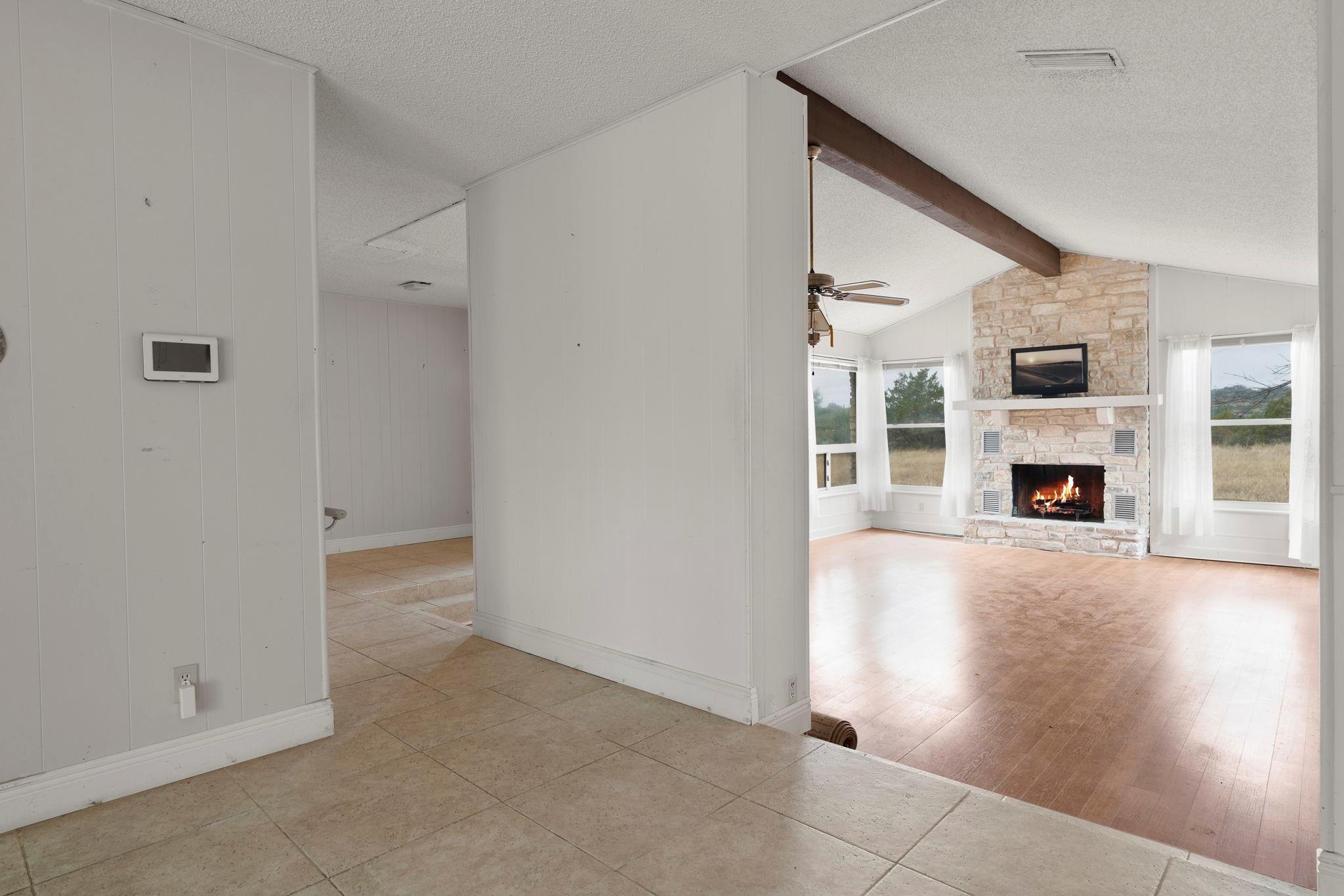 21418 Kathy Lane Spicewood TX 78669