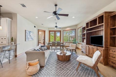 19 Chandon Lane Lakeway TX 78734