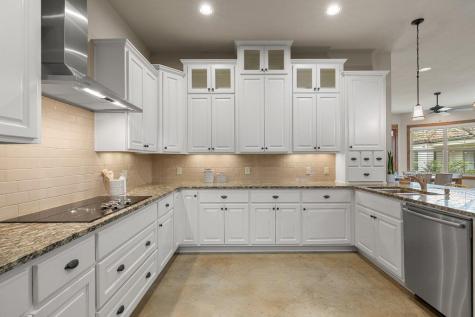 19 Chandon Lane Lakeway TX 78734