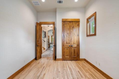 19 Chandon Lane Lakeway TX 78734