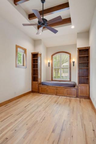 19 Chandon Lane Lakeway TX 78734