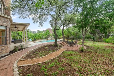 8900 Bell Mountain Drive Austin TX 78730
