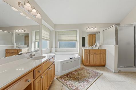 714 Louisiana Avenue Shiner TX 77984