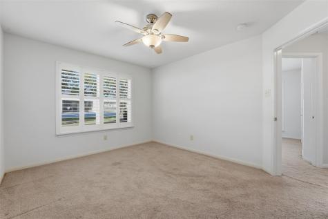 714 Louisiana Avenue Shiner TX 77984