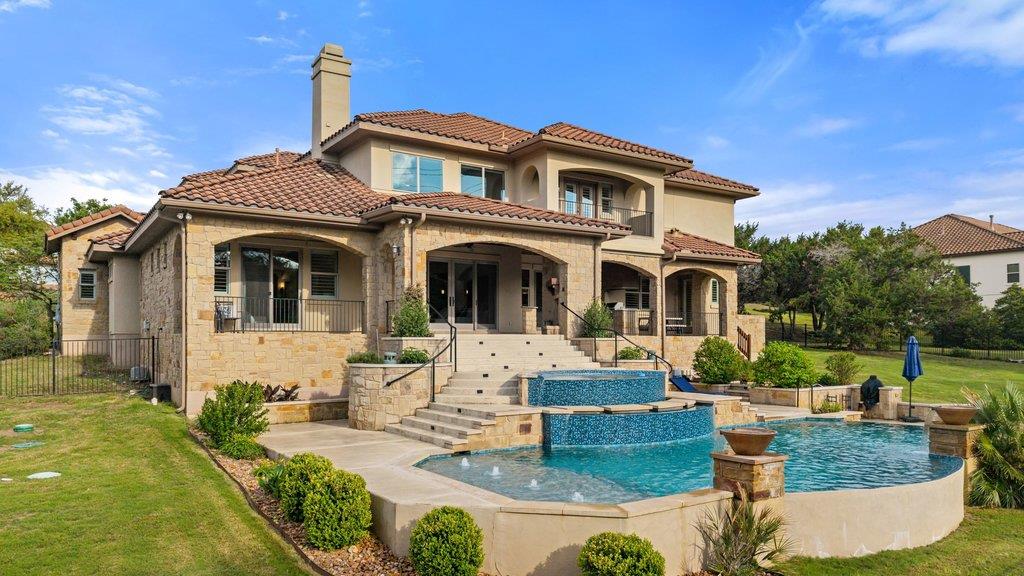 303 Bella Montagna Circle Austin TX 78734