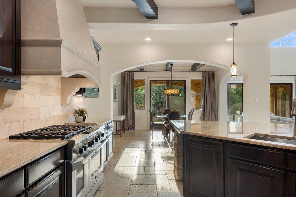 303 Bella Montagna Circle Austin TX 78734