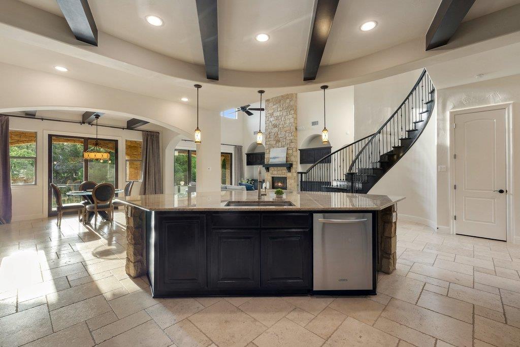 303 Bella Montagna Circle Austin TX 78734