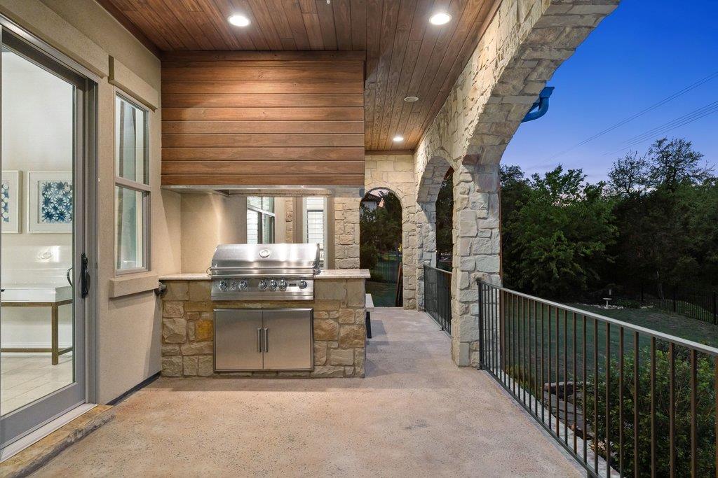 303 Bella Montagna Circle Austin TX 78734