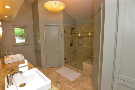 9801 Talleyran Drive Austin TX 78750