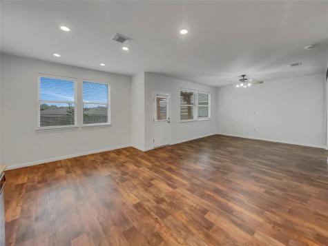 717 Twisted Oaks Lane Buda TX 78610