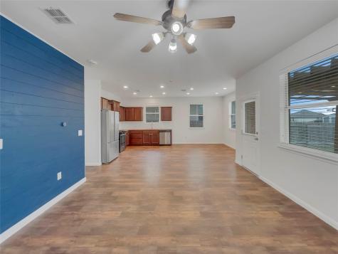 717 Twisted Oaks Lane Buda TX 78610