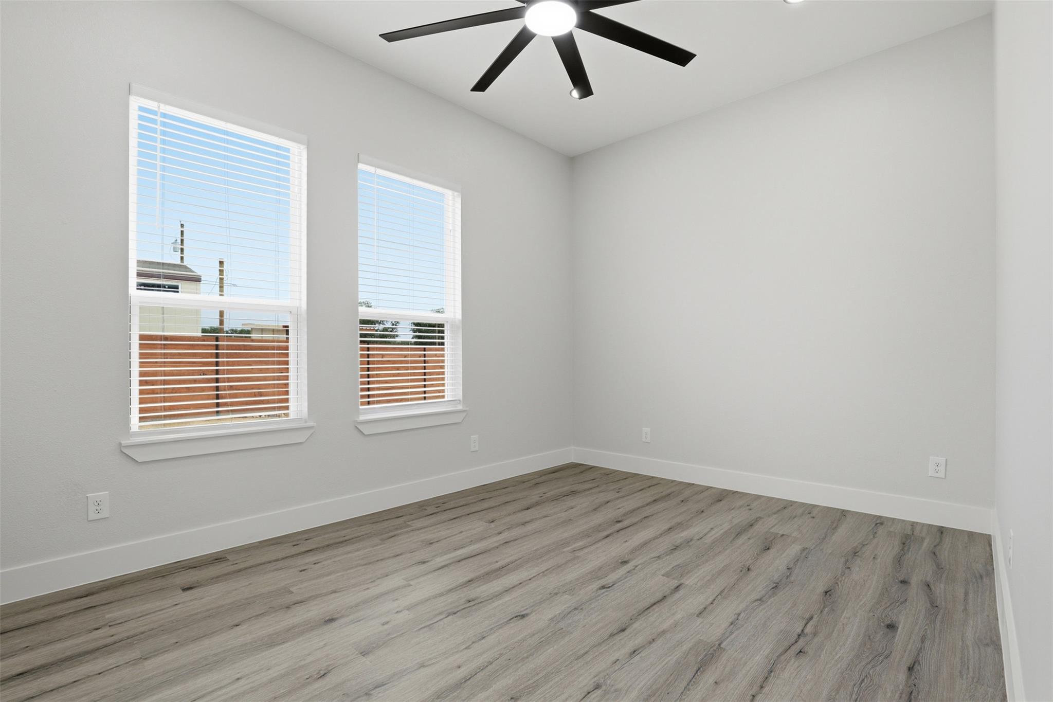 113 Los Robles Road Elgin TX 78621