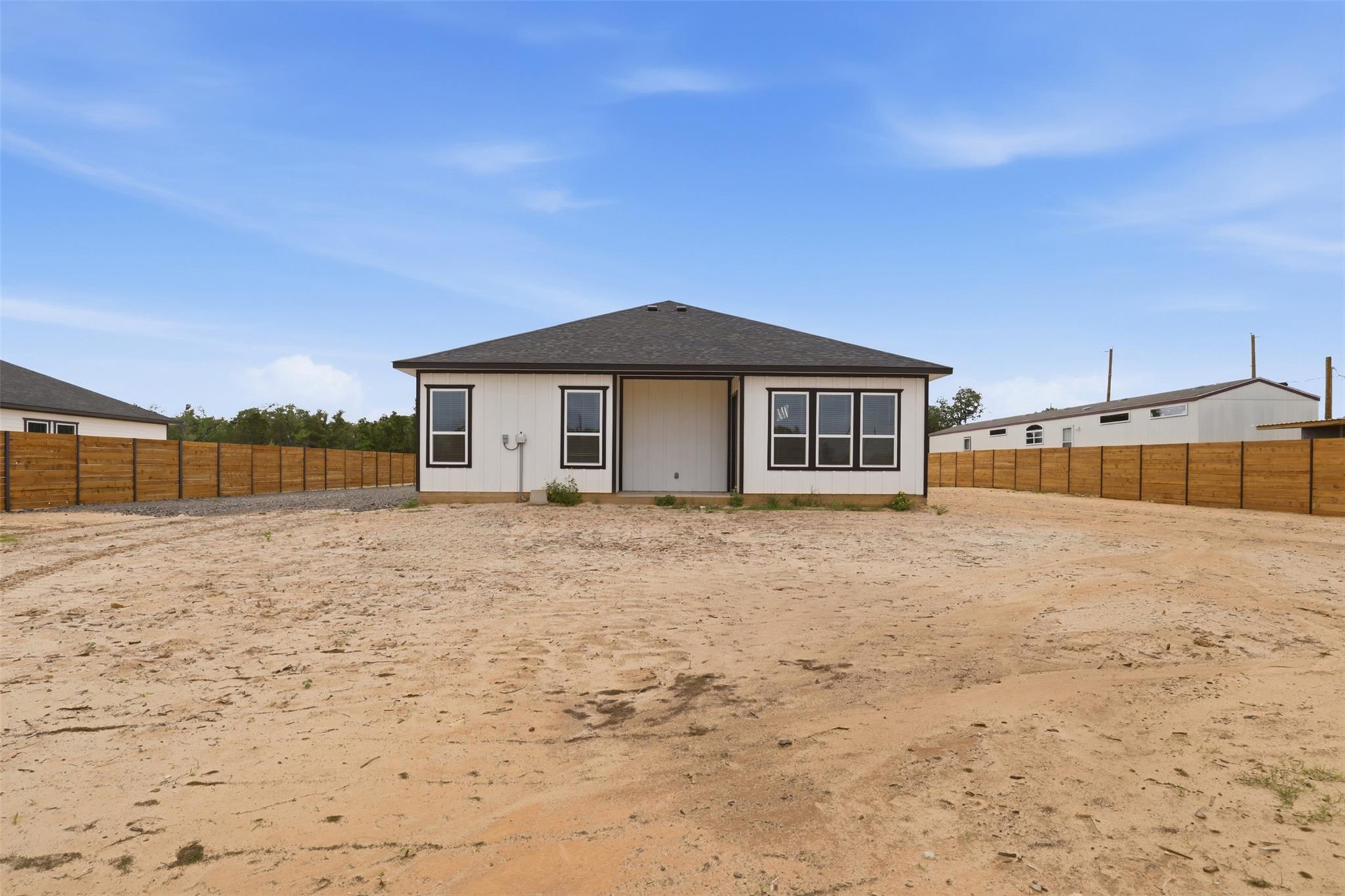 113 Los Robles Road Elgin TX 78621
