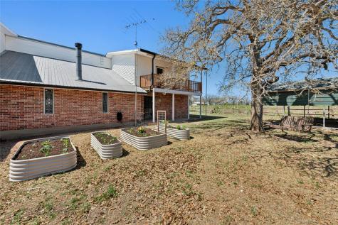 5050 Fm 535 Cedar Creek TX 78612