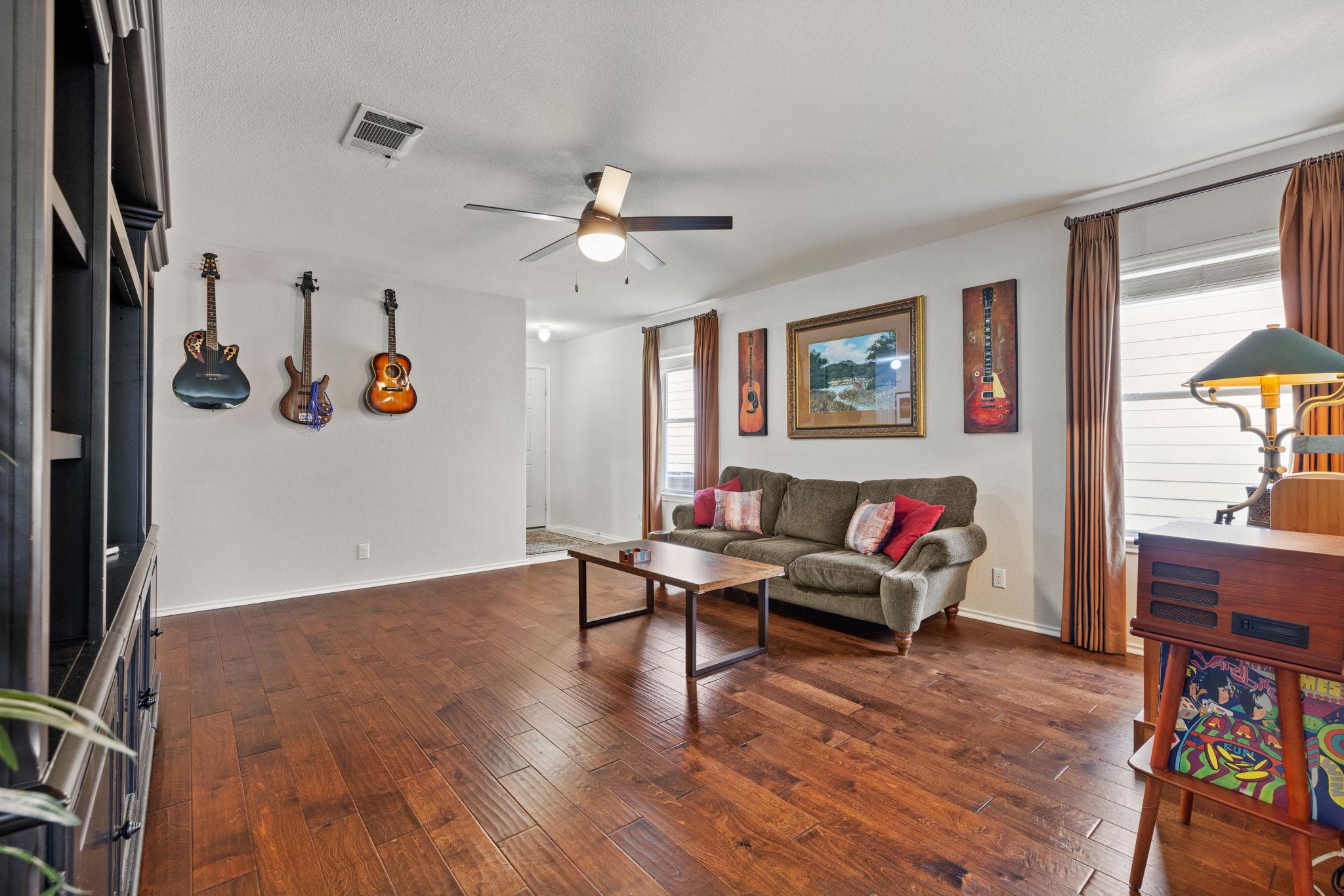 8416 Chick Pea Lane Austin TX 78748