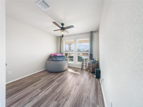 137 Hematite Lane Jarrell TX 76537