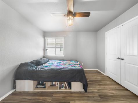 137 Hematite Lane Jarrell TX 76537