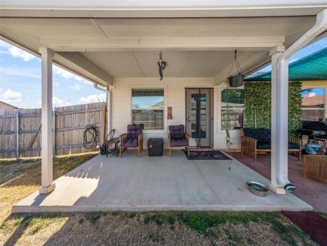 137 Hematite Lane Jarrell TX 76537