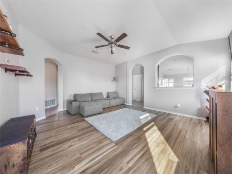137 Hematite Lane Jarrell TX 76537