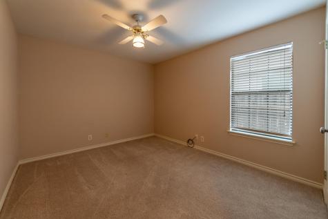 416 Village Lane Buda TX 78610