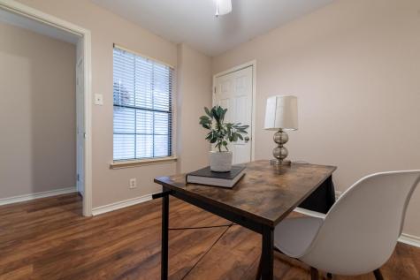 416 Village Lane Buda TX 78610