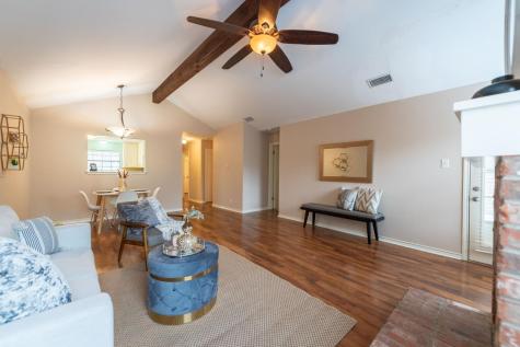 416 Village Lane Buda TX 78610