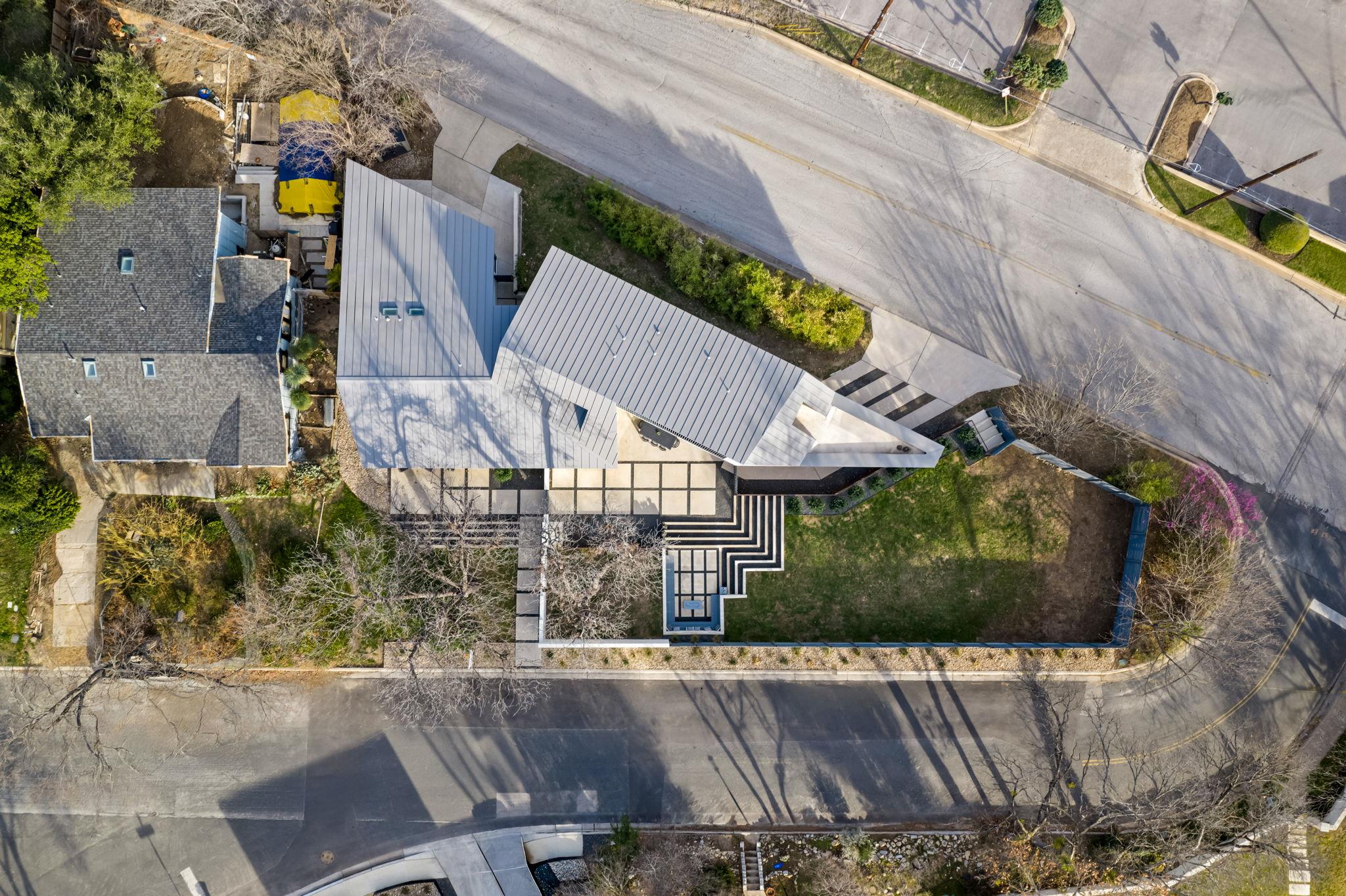 3801 Petes Path Austin TX 78731