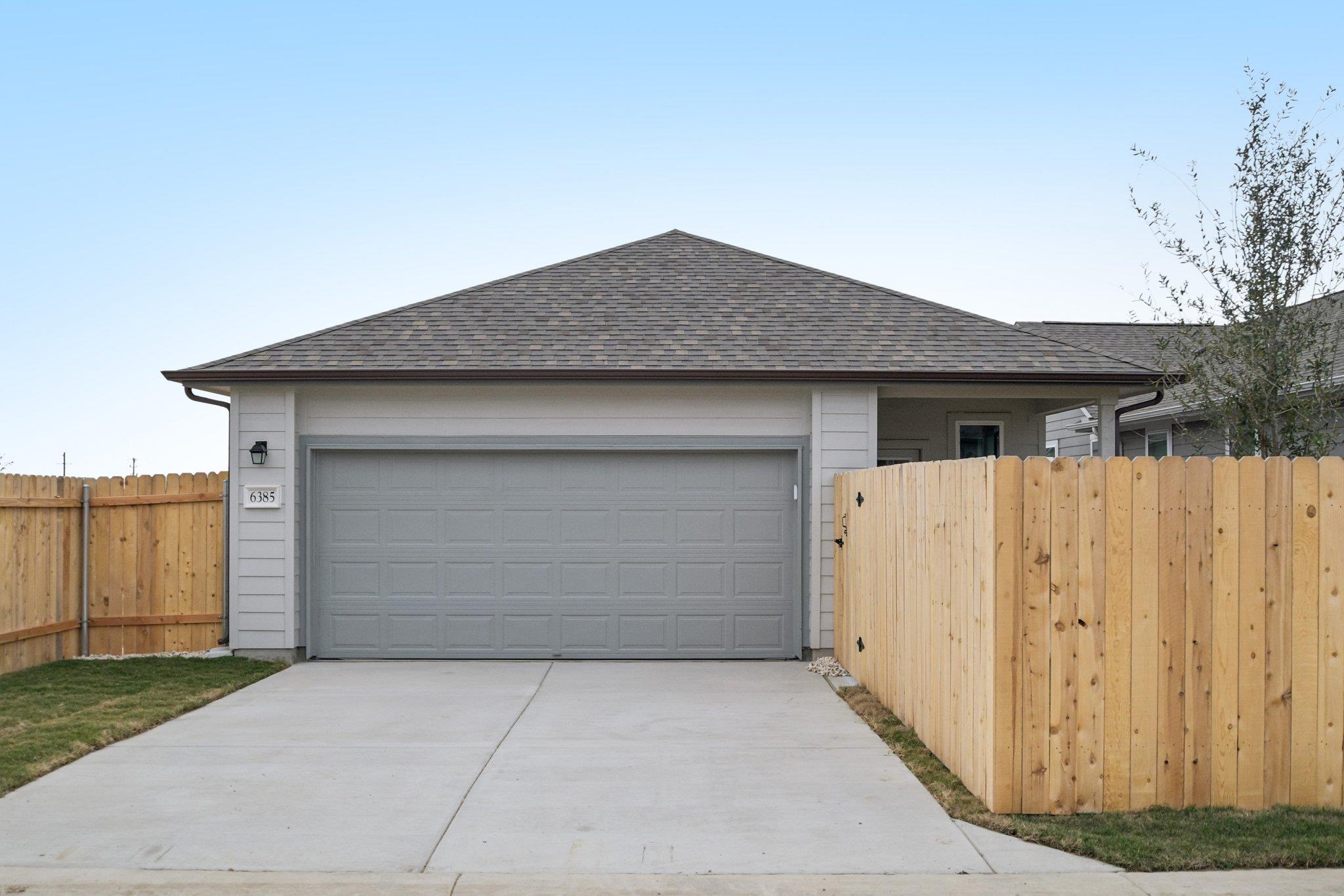 367 Porter Country Parkway Buda TX 78610